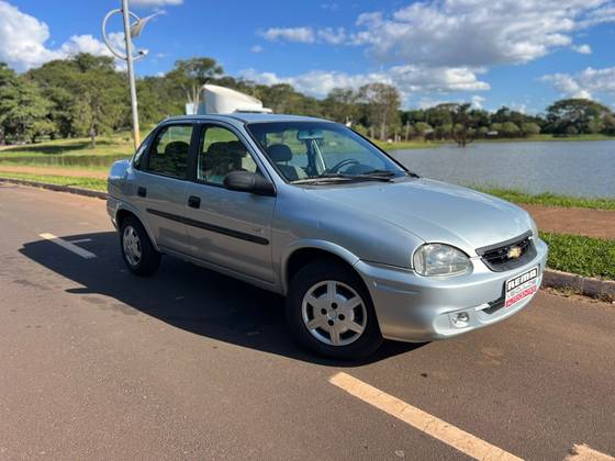 CHEVROLET CLASSIC 1.0 MPFI LIFE 8V FLEX 4P MANUAL